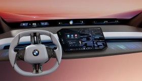 BMW Panoramic iDrive in anteprima speciale al CES 2025