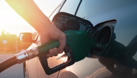 Auto termiche in crescita: gli italiani preferiscono benzina e diesel