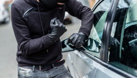 Auto rubate, furti in aumento in Italia: come salvarsi dalle truffe