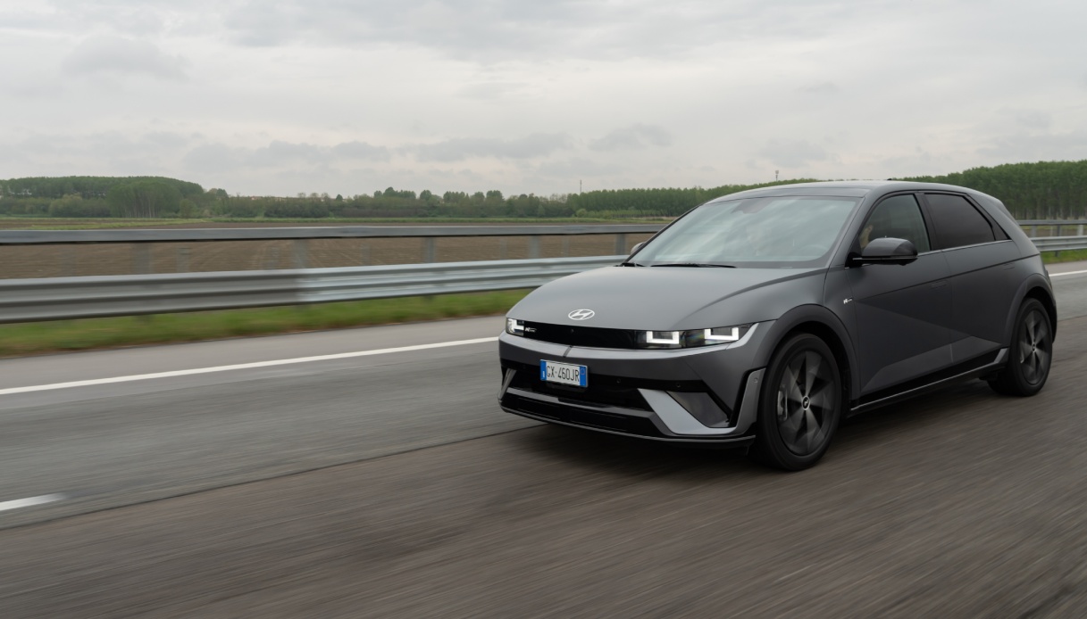 https://www.virgilio.it/motori/wp-content/uploads/sites/4/2025/04/hyundai.jpg