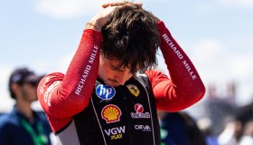 Ferrari, diatriba Leclerc-Bozzi: la sosta di Lewis frena i piani di Charles