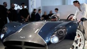 Rina, la nuova barchetta con V8 e cambio manuale è Made in Italy