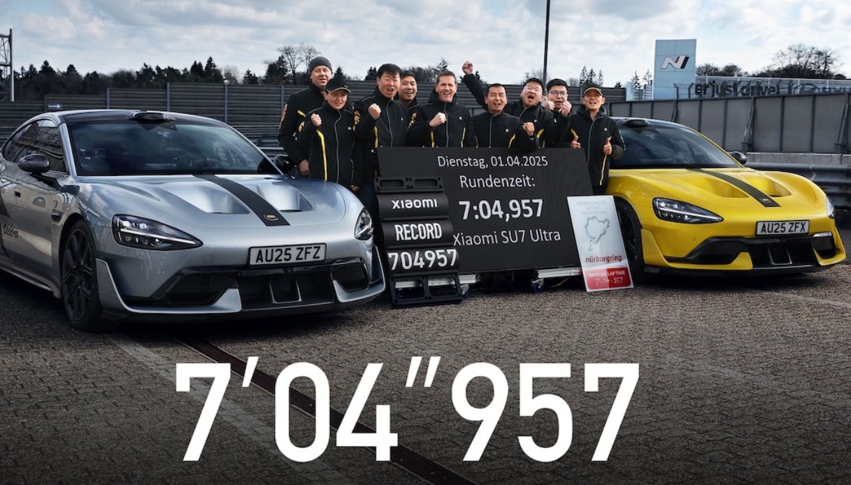 https://www.virgilio.it/motori/wp-content/uploads/sites/4/2025/06/Xiaomi-SU7-Ultra-record-al-Nurburgring.jpg
