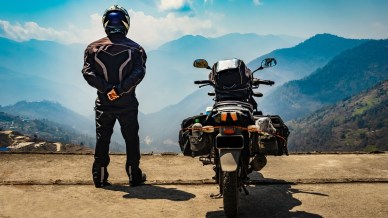 Viaggi in moto? Ecco l’accessorio a cui non puoi rinunciare