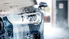 Lavaggio esterno auto: tecniche e prodotti professionali 