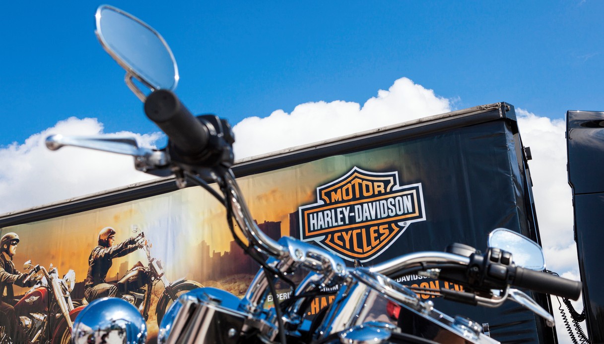 https://www.virgilio.it/motori/wp-content/uploads/sites/4/2025/07/Harley-Davidson-accuse-Antitrust.jpg