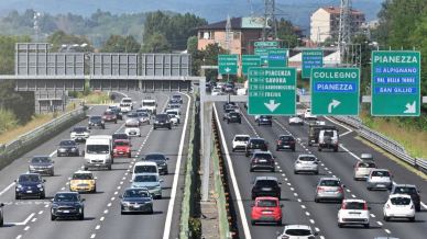 Un weekend di grande traffico: attenzione ai bollini