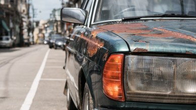 Auto in Italia, c'è un problema: il dato allarmante
