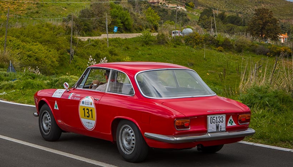 Alfa Romeo Giulia Sprint GTA competizione in pista
