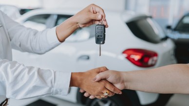 Auto usate, sorpresa tra le più cercate: cambia il primato