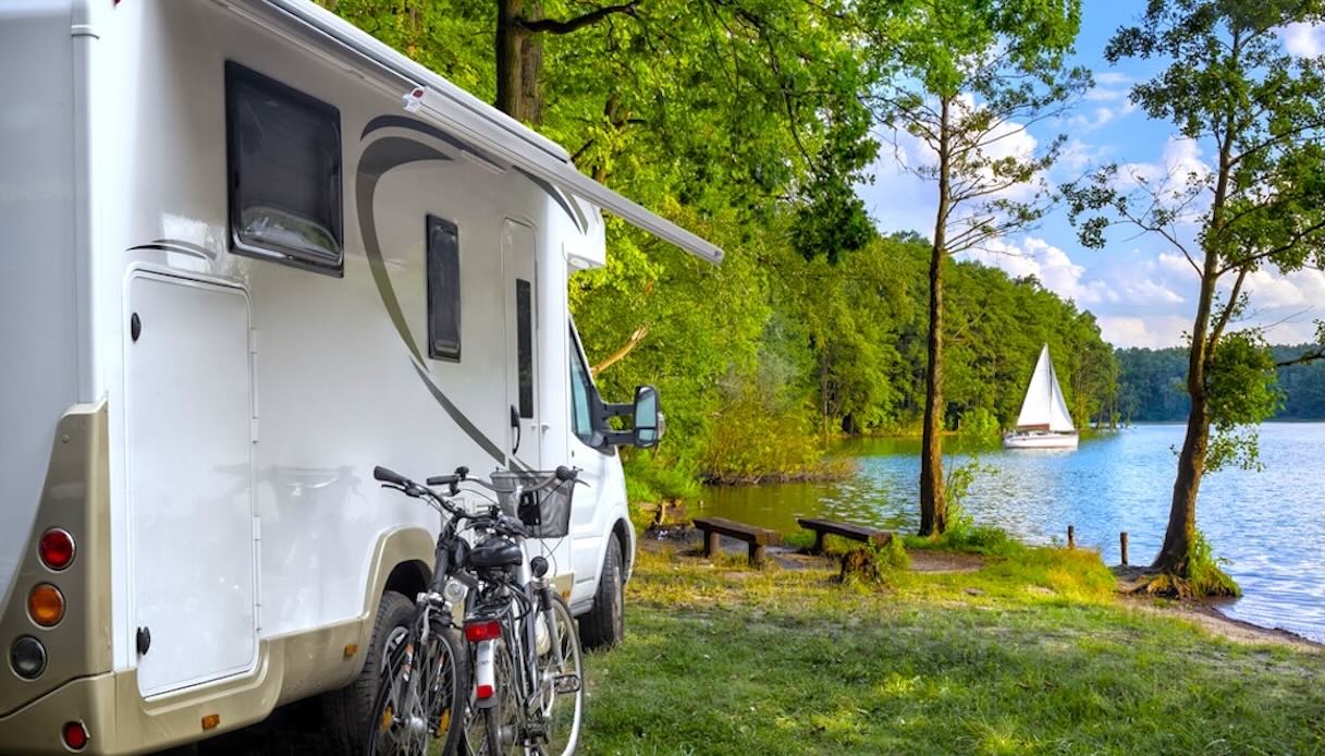 https://www.virgilio.it/motori/wp-content/uploads/sites/4/2025/07/disgregante-wc-camper-1.jpeg