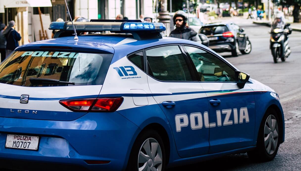 https://www.virgilio.it/motori/wp-content/uploads/sites/4/2025/07/furto-auto-lusso.jpg