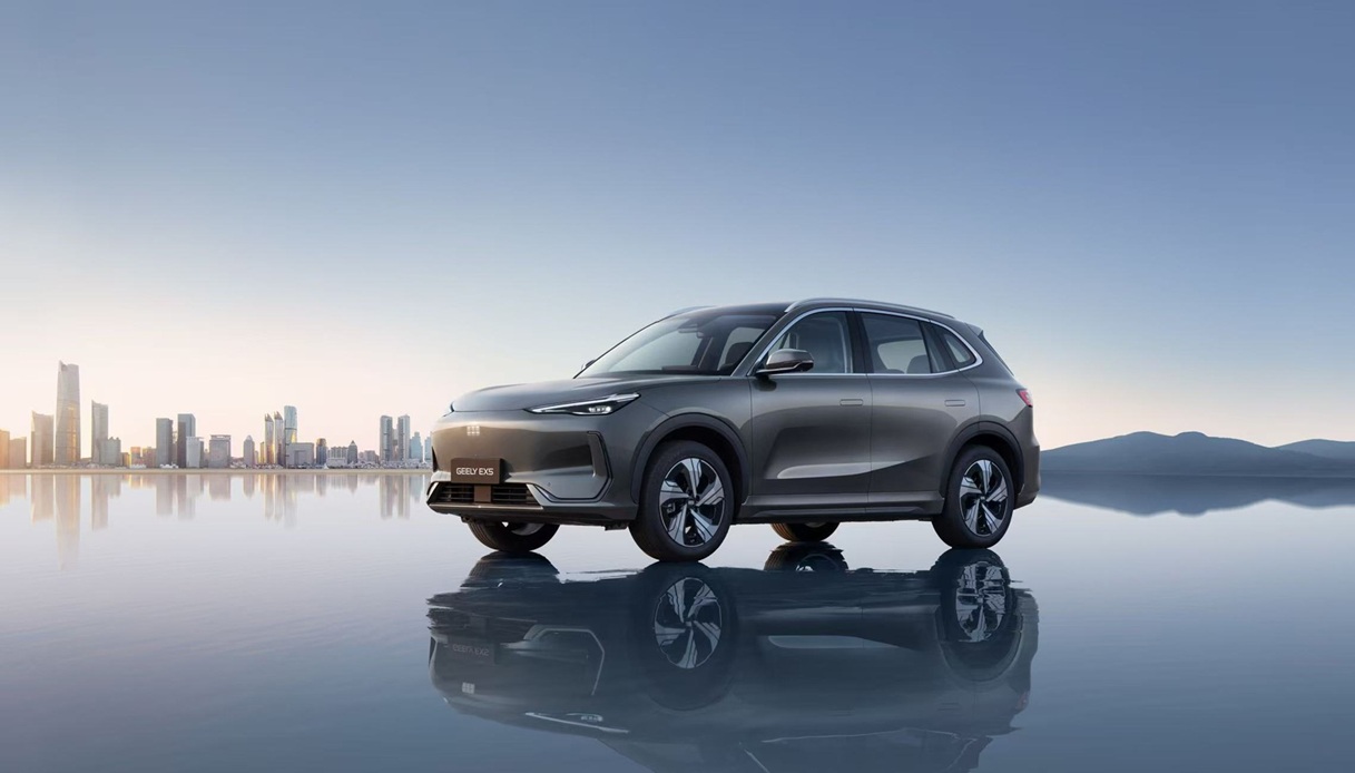 https://www.virgilio.it/motori/wp-content/uploads/sites/4/2025/07/geely-auto-italia.jpg