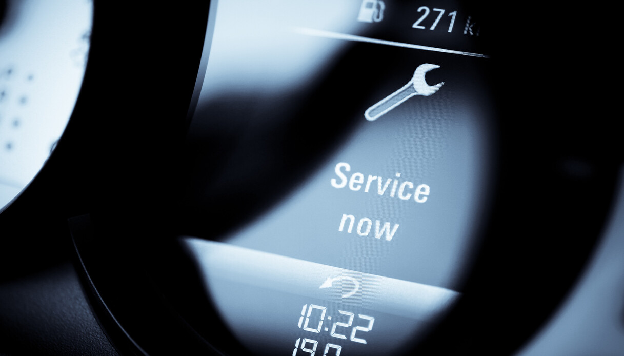 https://www.virgilio.it/motori/wp-content/uploads/sites/4/2025/07/spia-service-fiat.jpg