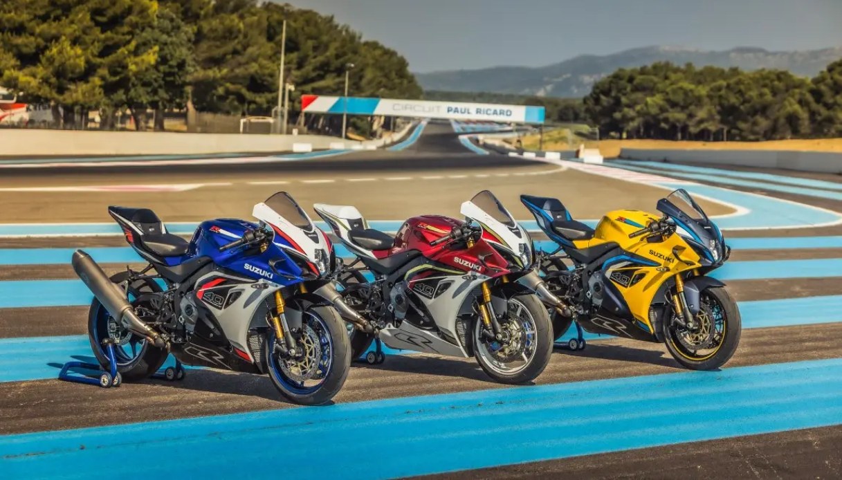 https://www.virgilio.it/motori/wp-content/uploads/sites/4/2025/08/Livree-Suzuki-GSX-R1000R.jpg