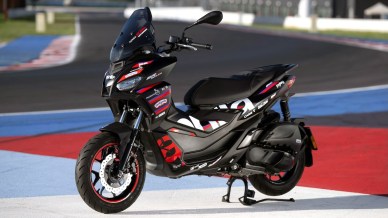 Lo scooter che sembra uscito dal paddock di MotoGP