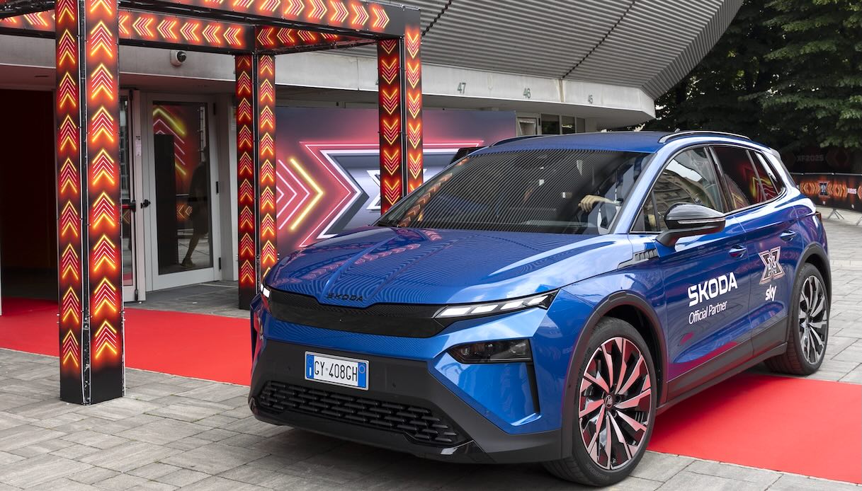 https://www.virgilio.it/motori/wp-content/uploads/sites/4/2025/09/skoda-elroq-xfactor-2025.jpeg