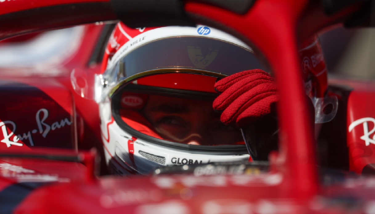 https://www.virgilio.it/motori/wp-content/uploads/sites/4/2025/10/Charles-Leclerc-Ferrari.jpg