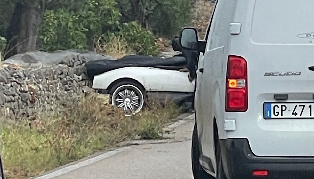 https://www.virgilio.it/motori/wp-content/uploads/sites/4/2025/10/pagani-zonda-F-incidente.jpeg