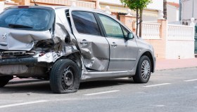 Parcheggio non custodito, chi risponde dei danni