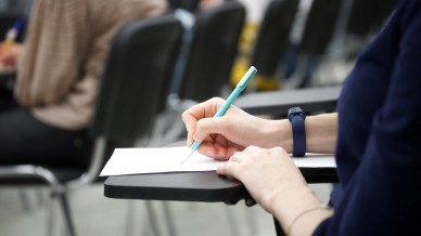 Beccato così all'esame della patente: ora rischia grosso