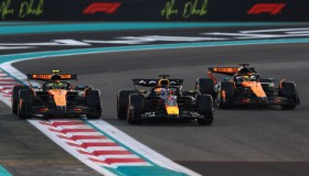 F1 GP Abu Dhabi, Verstappen chiude da eroe, ma è Norris il campione: le pagelle