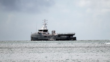 Addio Zuckerberg: il suo yacht passa a una nuova miliardaria